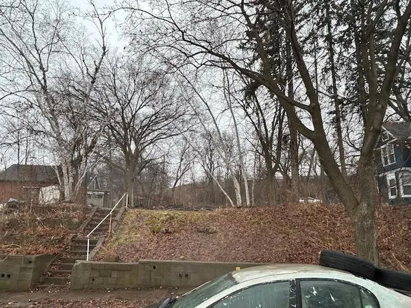 $35,000 | 474 Curtice Street East, St. Paul, MN 55107