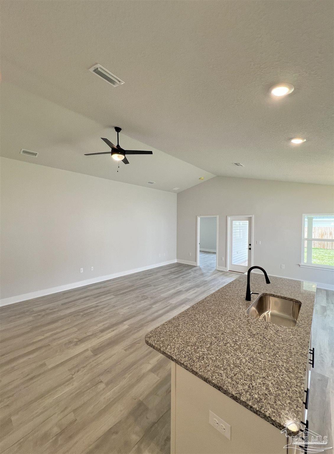 450 Well Line Road, Unit 1A Cantonment, FL 32533 - Photo 3 of 11 Gallery Image 3