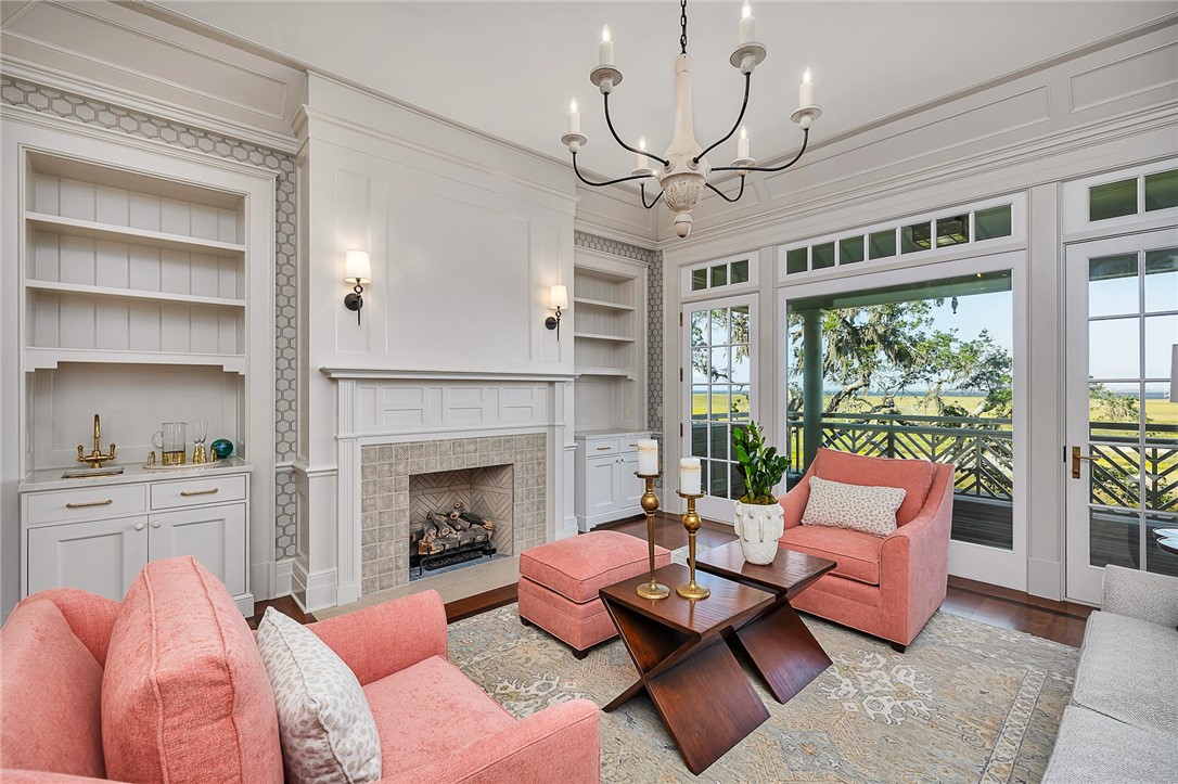 144 Point Lane St. Simons Island, GA 31522 - Photo 26 of 100 sitting area of the primary suite