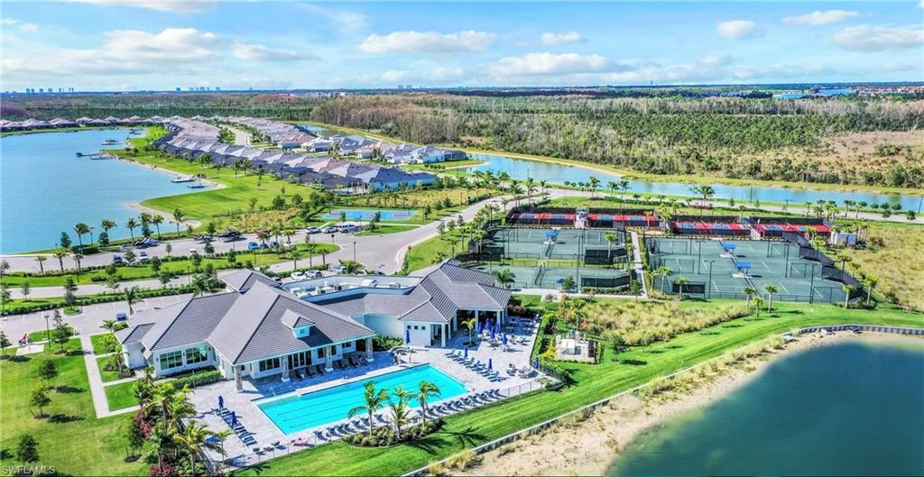 19696 Aqua View Lane Fort Myers, FL 33913 - Photo 46 of 49 a view of a city