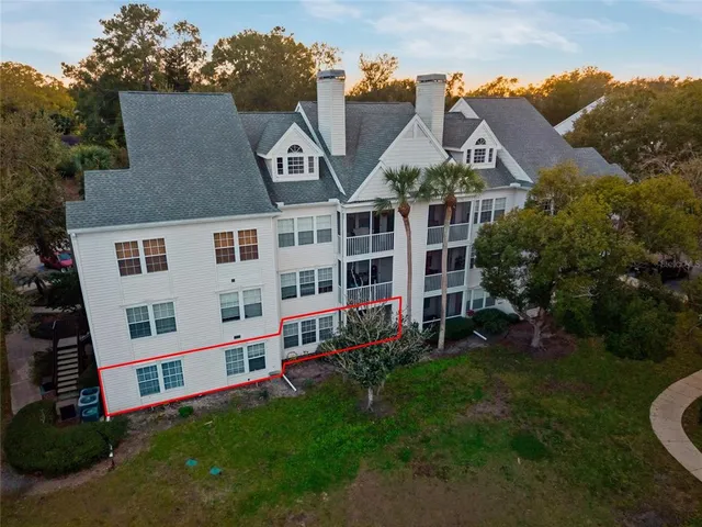 $2,150 | 3275 Haviland Court, Unit 103, Palm Harbor, FL 34684