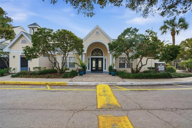 $2,150 | 3275 Haviland Court, Unit 103, Palm Harbor, FL 34684