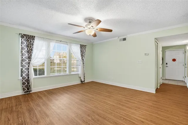 $2,150 | 3275 Haviland Court, Unit 103, Palm Harbor, FL 34684