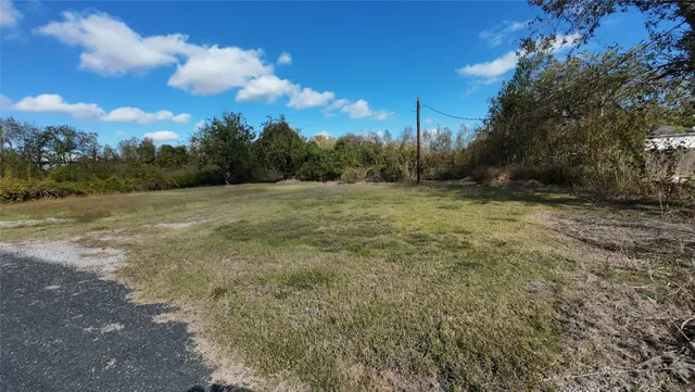 a big yard with lots of green space
