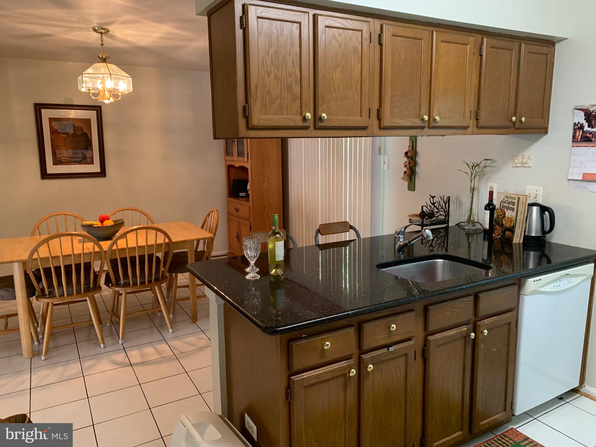 15030 Shamrock Ridge Road Silver Spring, MD 20906 - Photo 8 of 21 Kitchen
