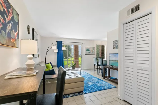 $215,000 | 22 Comares Avenue, Unit 2C, St. Augustine, FL 32080