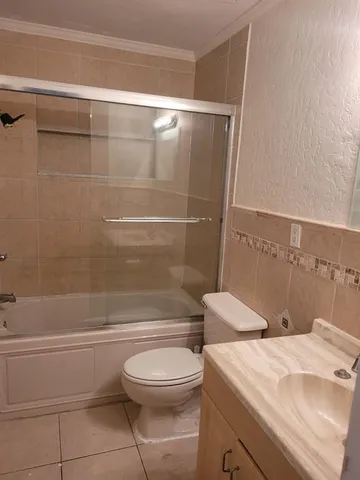 $499,000 | 1810 Northeast 42nd Street, Pompano Beach, FL 33064