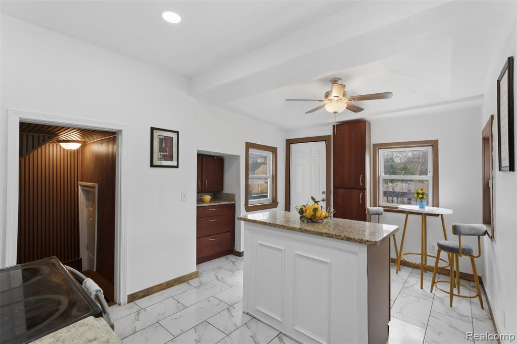 839 Webb Street Detroit, MI 48202 - Photo 17 of 42