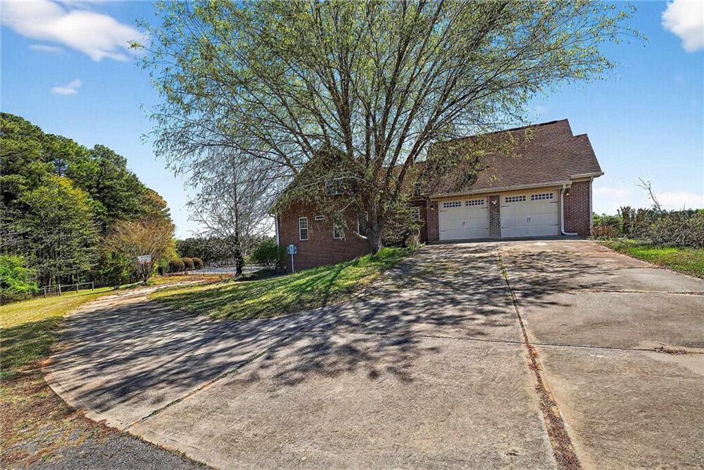 360 Happy Hill Road Carrollton, GA 30116 - Photo 3 of 50