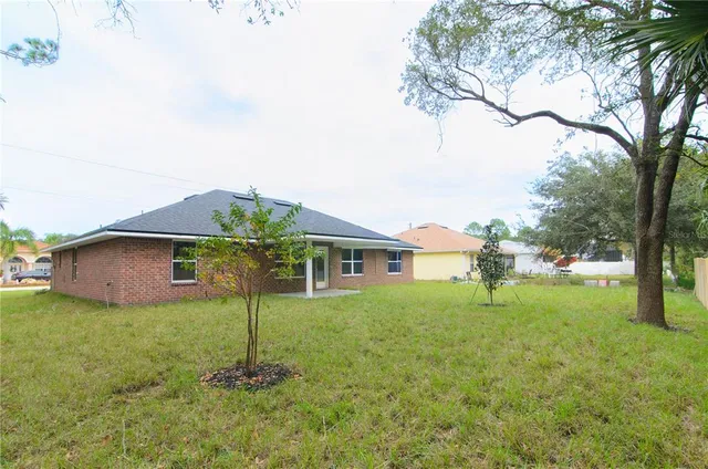 $369,900 | 14 Sea Breeze Trail, Palm Coast, FL 32164