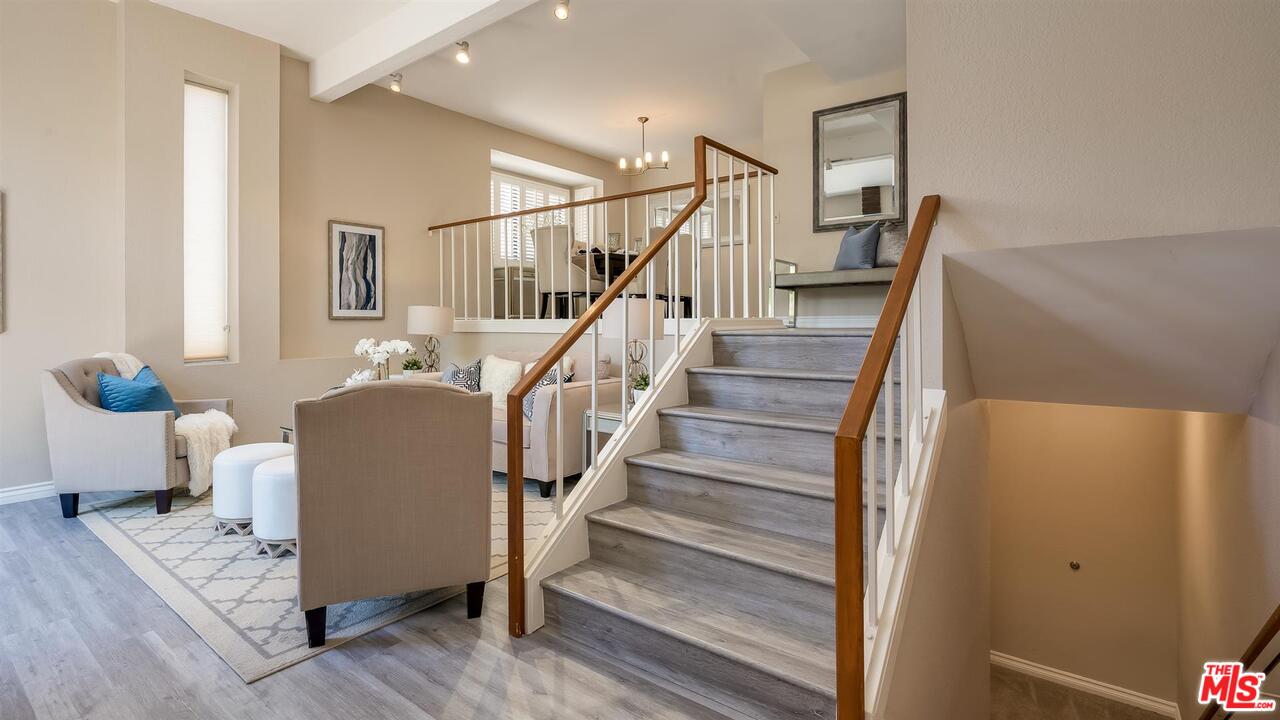 4561 Alla Road, Unit 1 Marina del Rey, CA 90292 - Photo 2 of 23