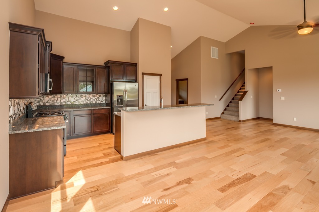 1065 Northwest Ridge Lane Bellingham, WA 98226 - Photo 5 of 23