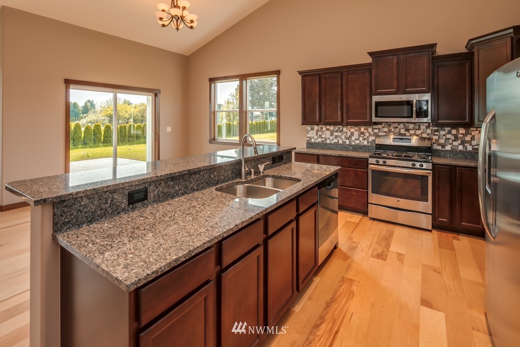 1065 Northwest Ridge Lane Bellingham, WA 98226 - Photo 6 of 23