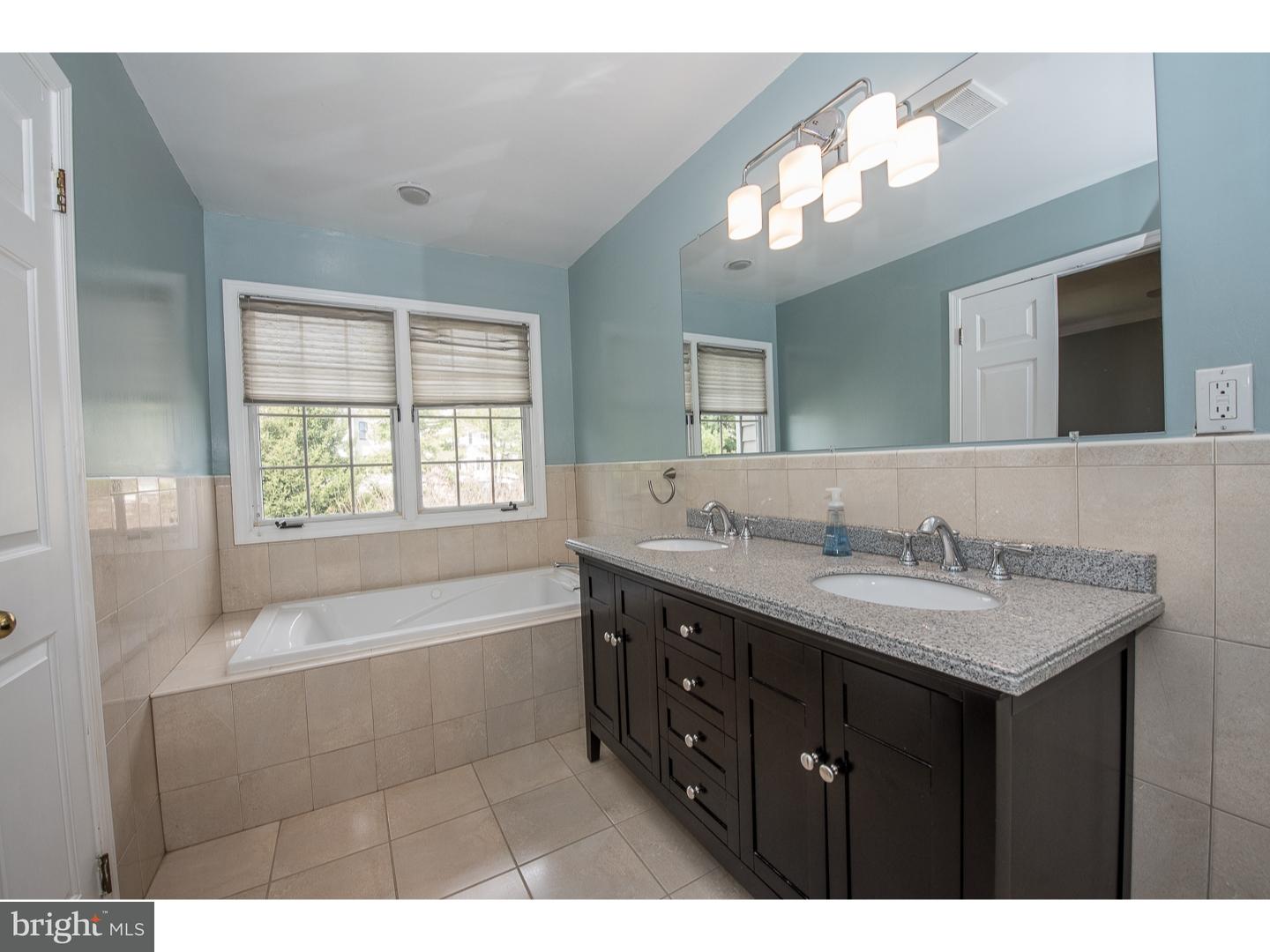 25 Cabot Court Chesterbrook, PA 19087 - Photo 16 of 25 Master Bathroom