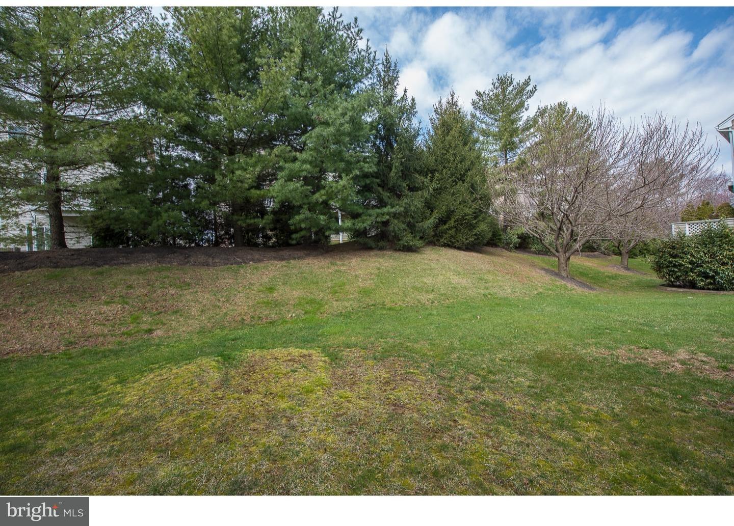 25 Cabot Court Chesterbrook, PA 19087 - Photo 24 of 25 Exterior