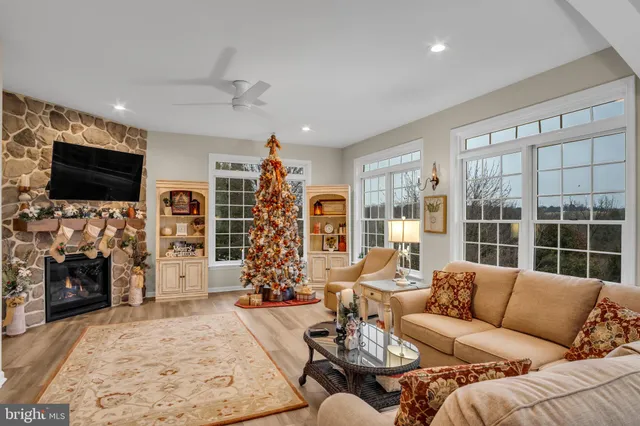 $1,125,000 | 1709 Country Manor Drive, York, PA 17408