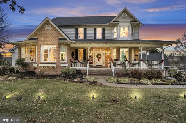 $1,125,000 | 1709 Country Manor Drive, York, PA 17408