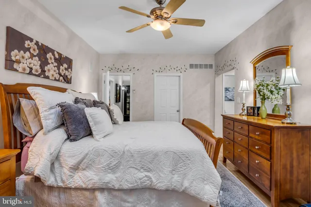 $1,125,000 | 1709 Country Manor Drive, York, PA 17408