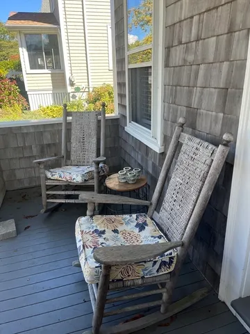 $2,300 | 31 Bridge Dartmouth Ma, South Dartmouth, MA 02748