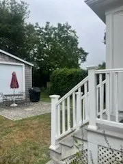 $2,300 | 31 Bridge Dartmouth Ma, South Dartmouth, MA 02748