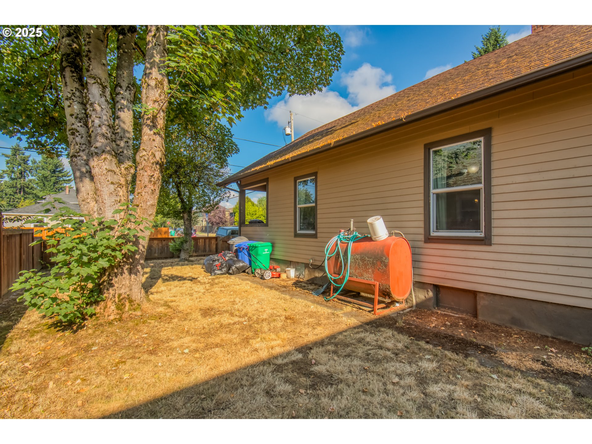 716 Northeast 75th Avenue Portland, OR 97213 - Photo 22 of 25