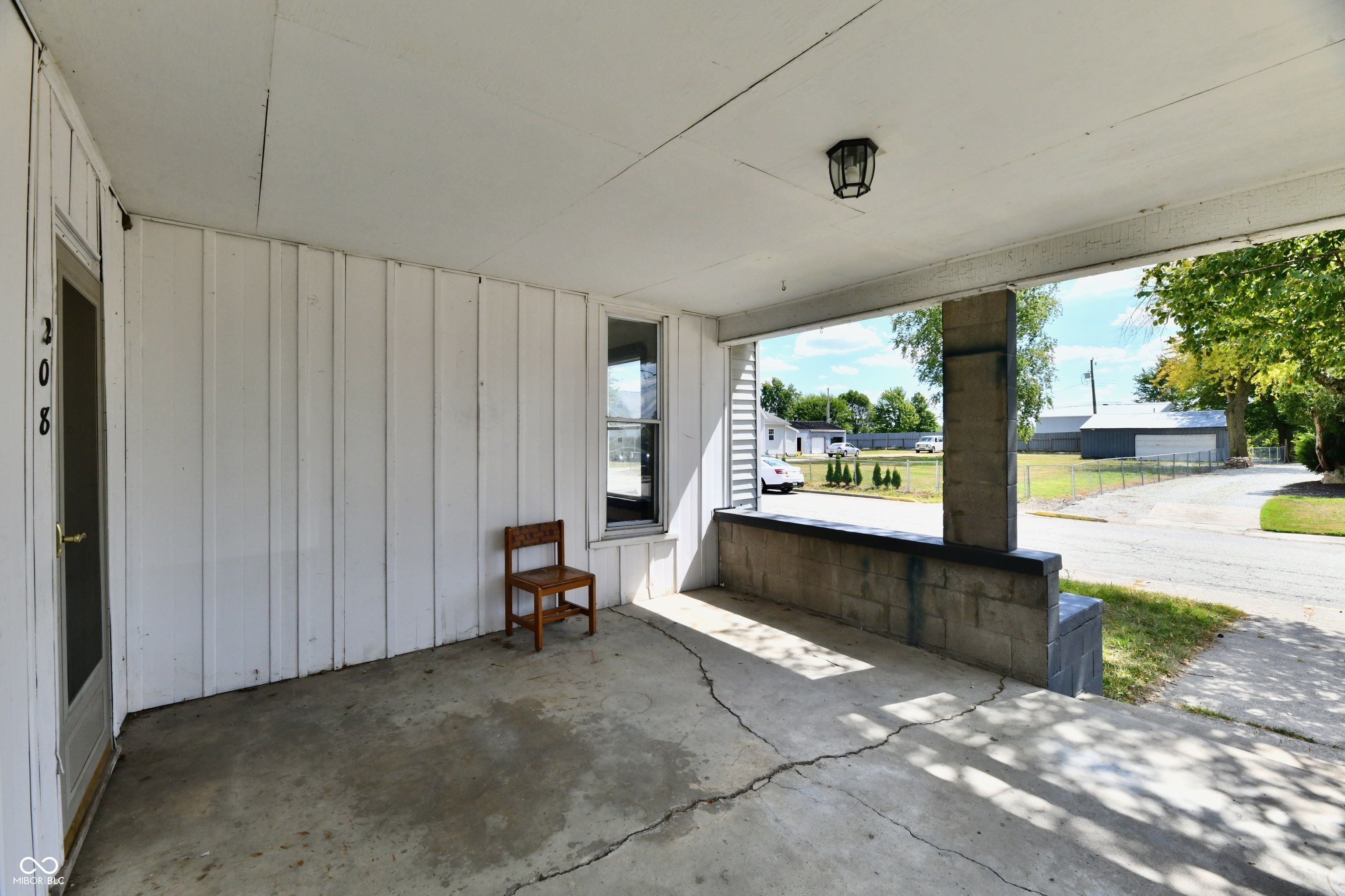 208 East Sherman Street Windfall, IN 46076 - Photo 3 of 21