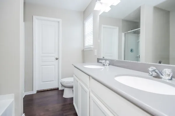 $2,055 | 4411 Windmill Run Drive, Houston, TX 77069