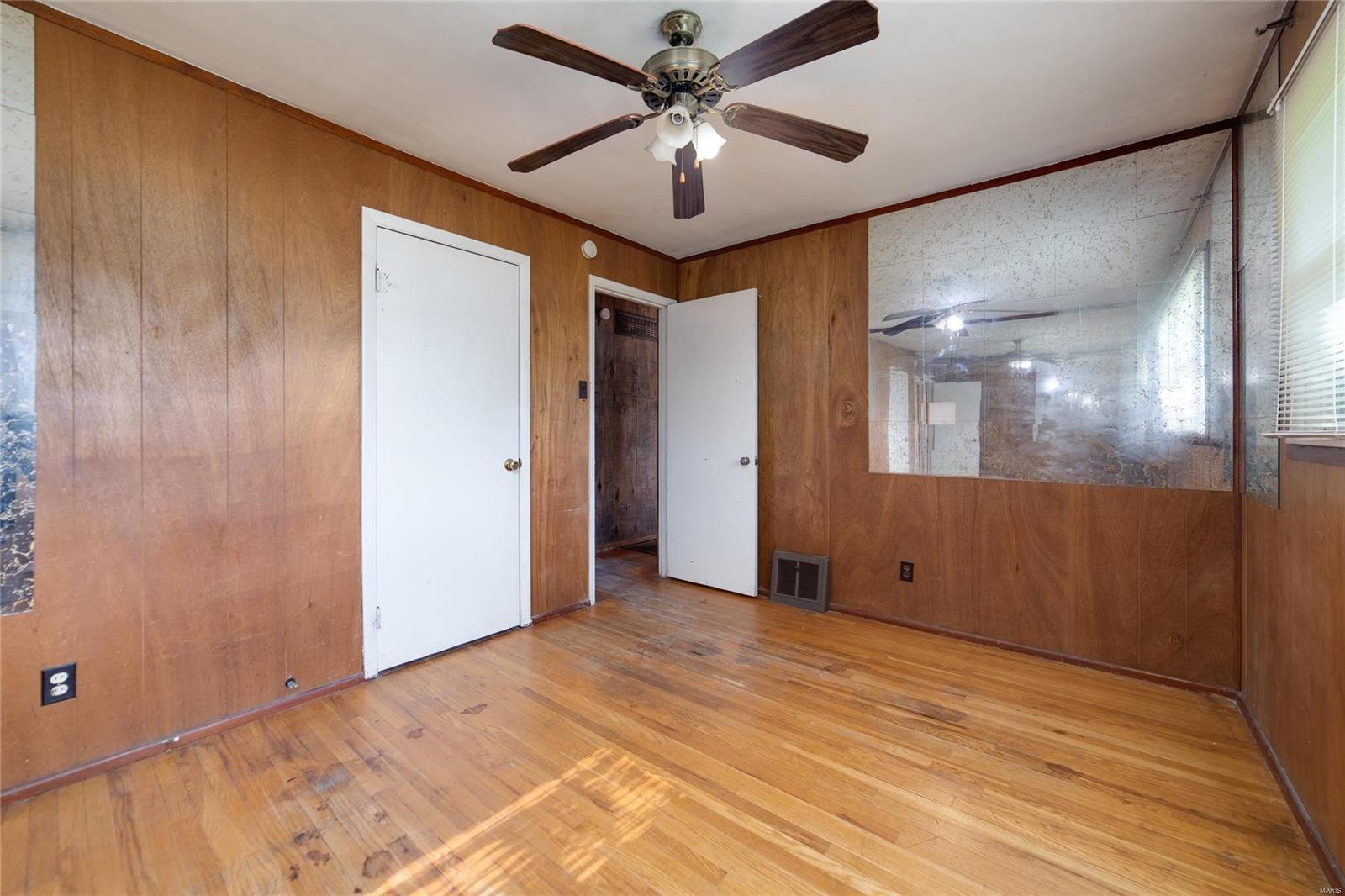 261 Presley Road St. Louis, MO 63137 - Photo 10 of 25