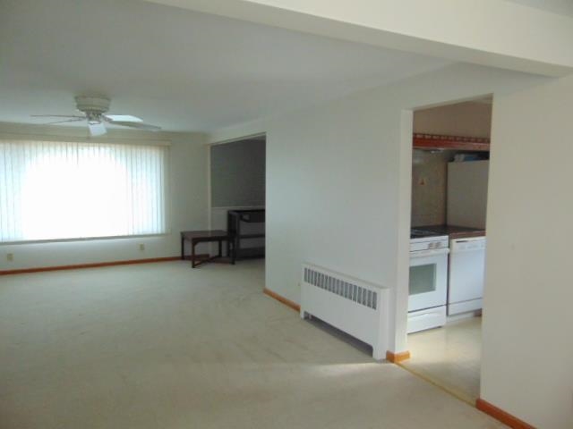 120 Union Street Ithaca, MI 48847 - Photo 6 of 16 1929558-a5a63e36-aada-4897-9e23-47bafb6c8c7d.JPG