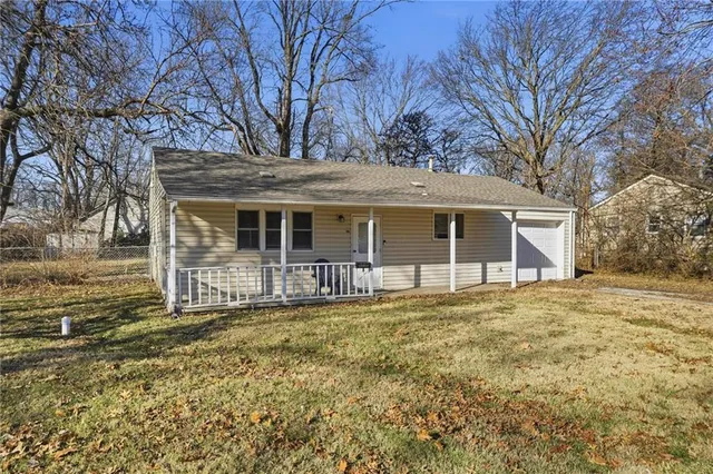 $174,950 | 12802 Grandview Road, Grandview, MO 64030