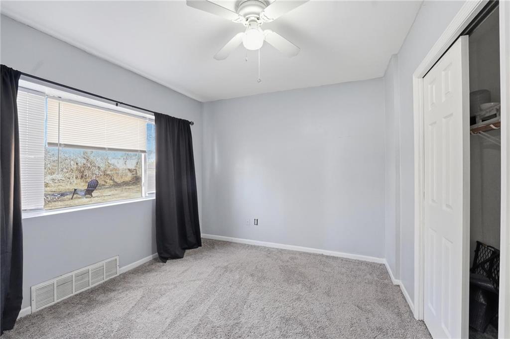 12802 Grandview Road Grandview, MO 64030 - Photo 13 of 29