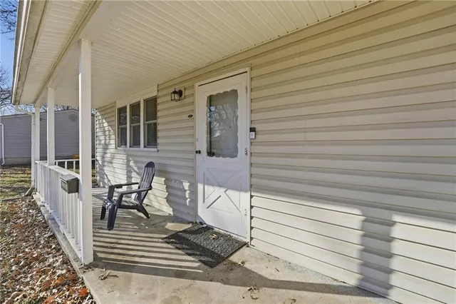 $174,950 | 12802 Grandview Road, Grandview, MO 64030
