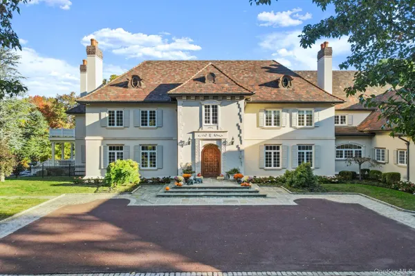 $6,790,000 | 4 Cowdray Park Drive, Armonk, NY 10504