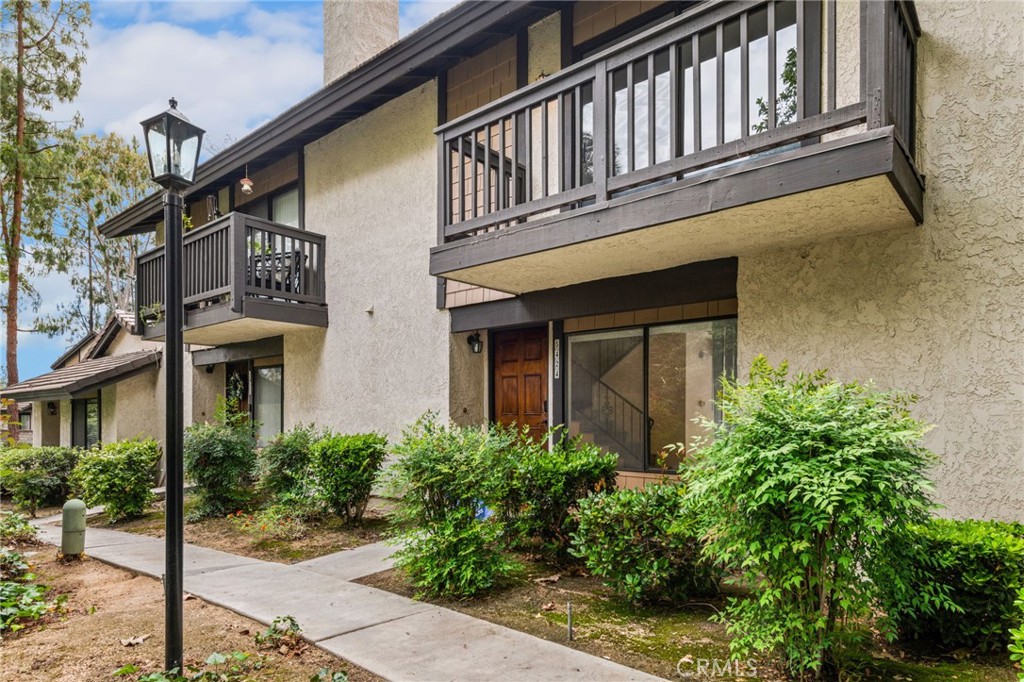 5424 Vía Alberca Riverside, CA 92507 - Photo 2 of 31