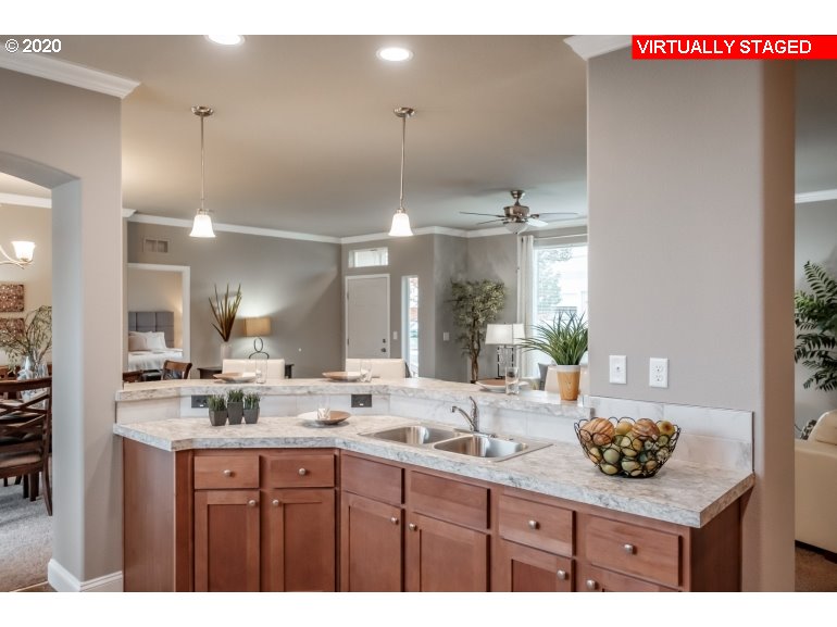 107 Alderwood Lane Brookings, OR 97415 - Photo 14 of 32 Kitchen