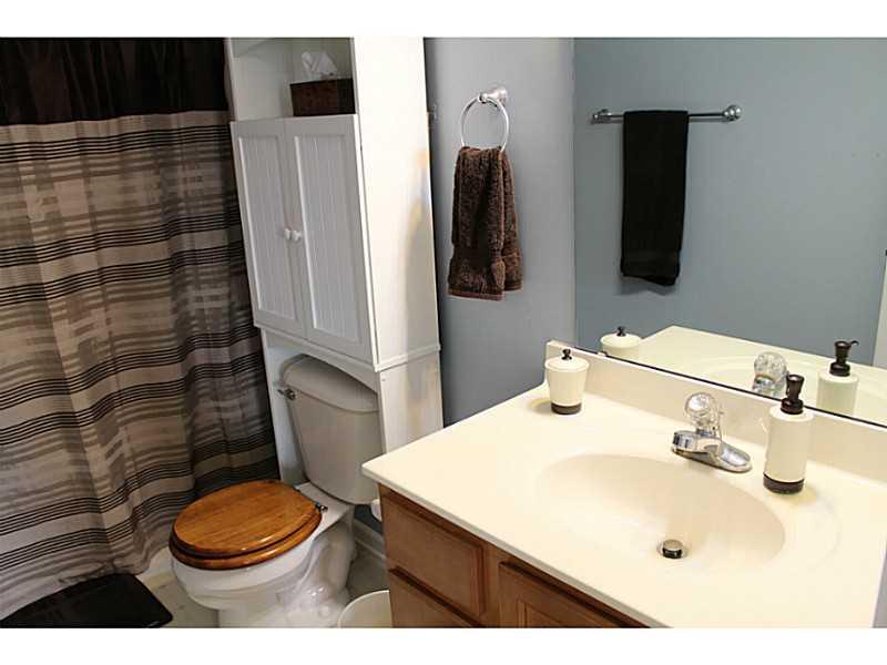 14919 Oak Road Carmel, IN 46033 - Photo 8 of 10