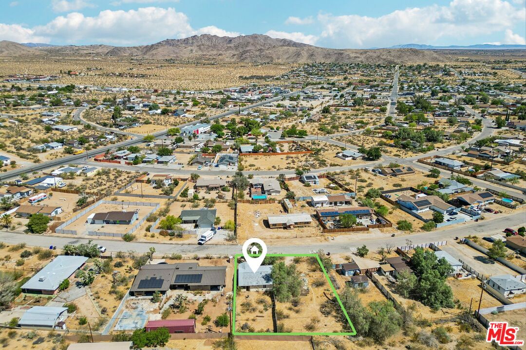 61855 Valley View Circle Joshua Tree, CA 92252 - Photo 46 of 59 an aerial view of residential houses with outdoor space