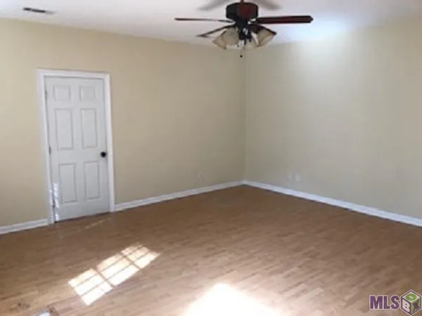 $2,100 | 38159 Willow Lake E Avenue, Prairieville, LA 70769