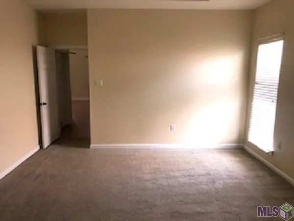 $2,100 | 38159 Willow Lake E Avenue, Prairieville, LA 70769