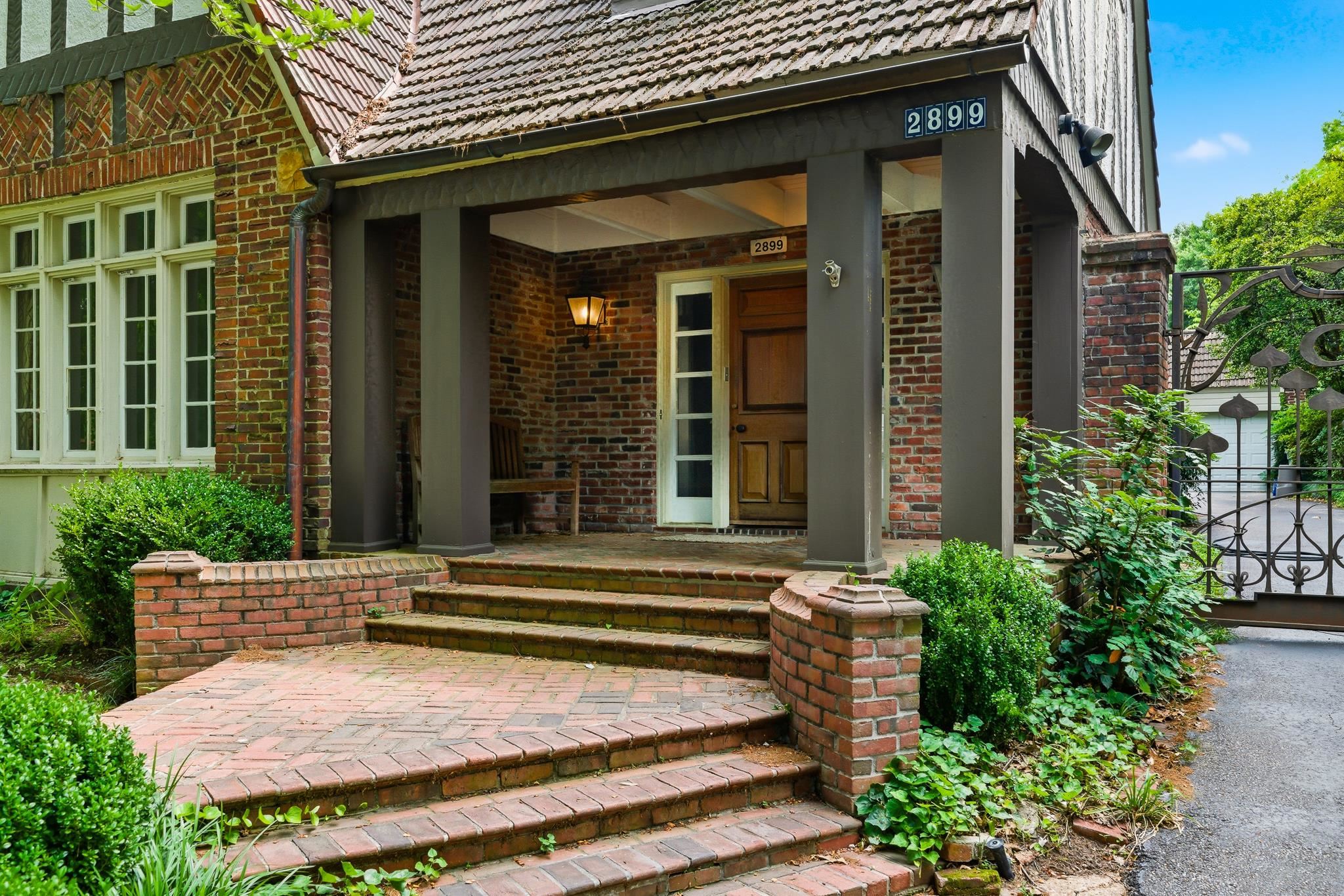 2899 Iroquois Road Memphis, TN 38111 - Photo 6 of 40