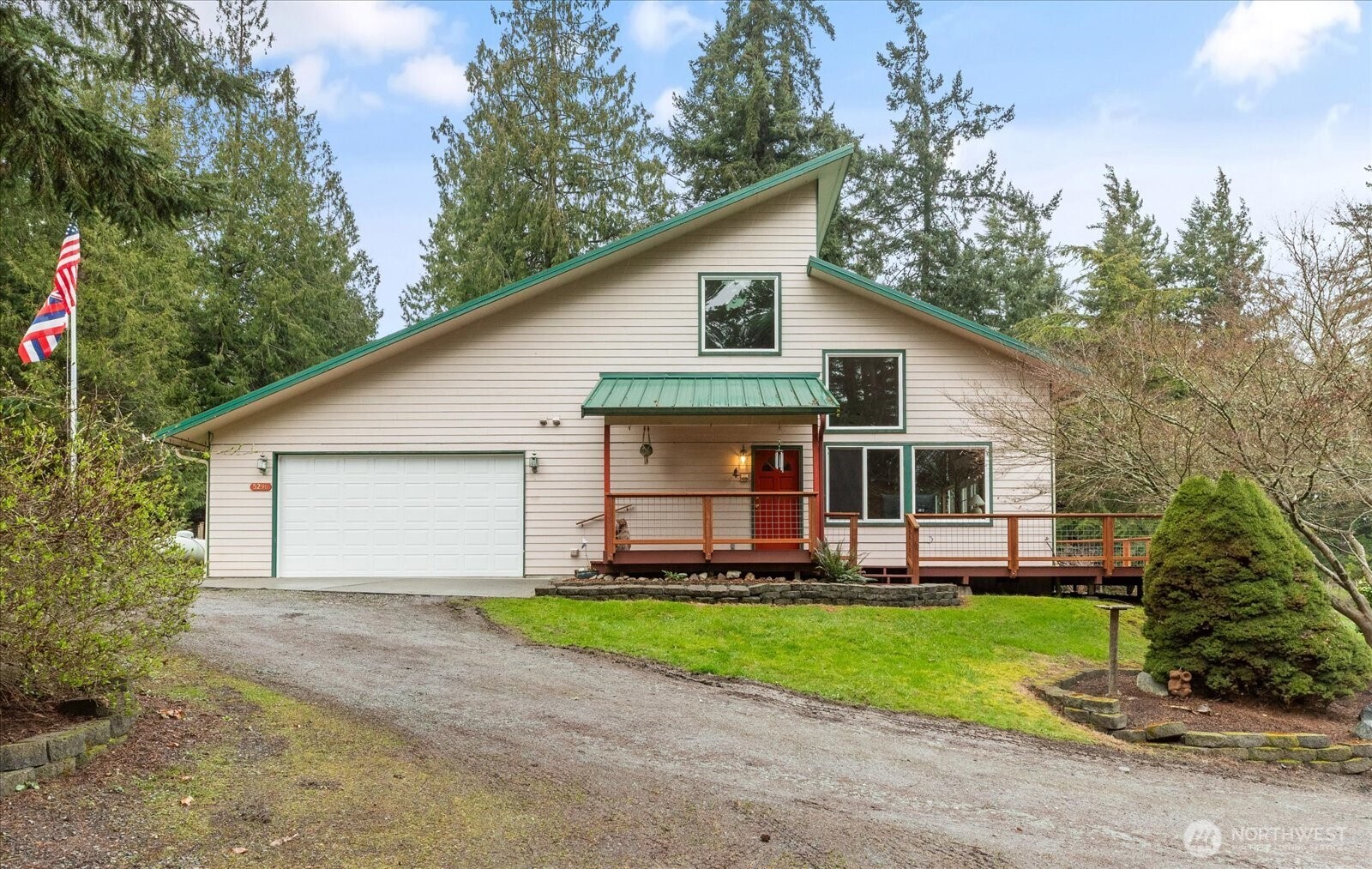 5296 Slocum Way Freeland, WA 98249 - Photo 8 of 40