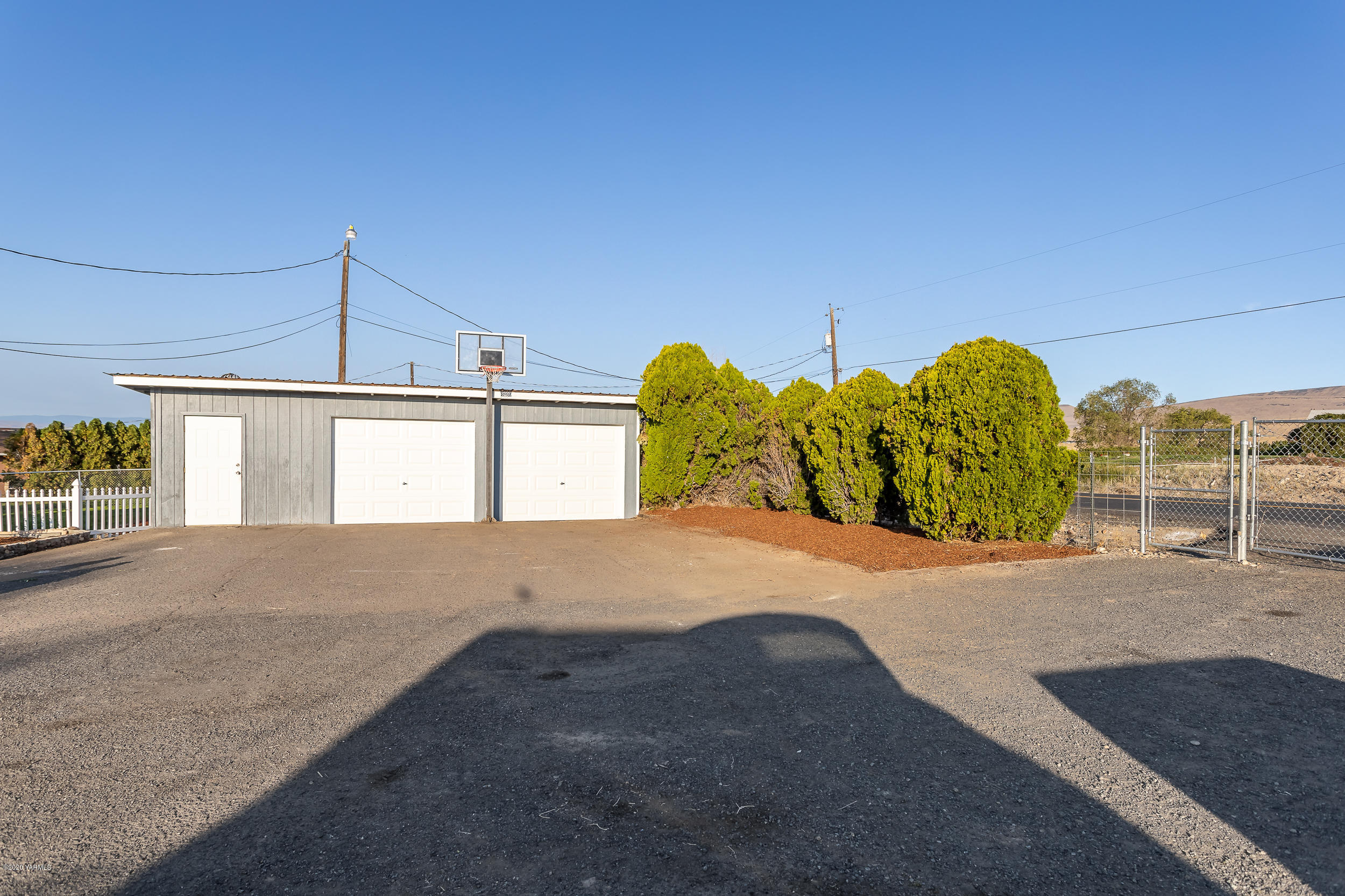 6904 Bittner Road Yakima, WA 98901 - Photo 4 of 29