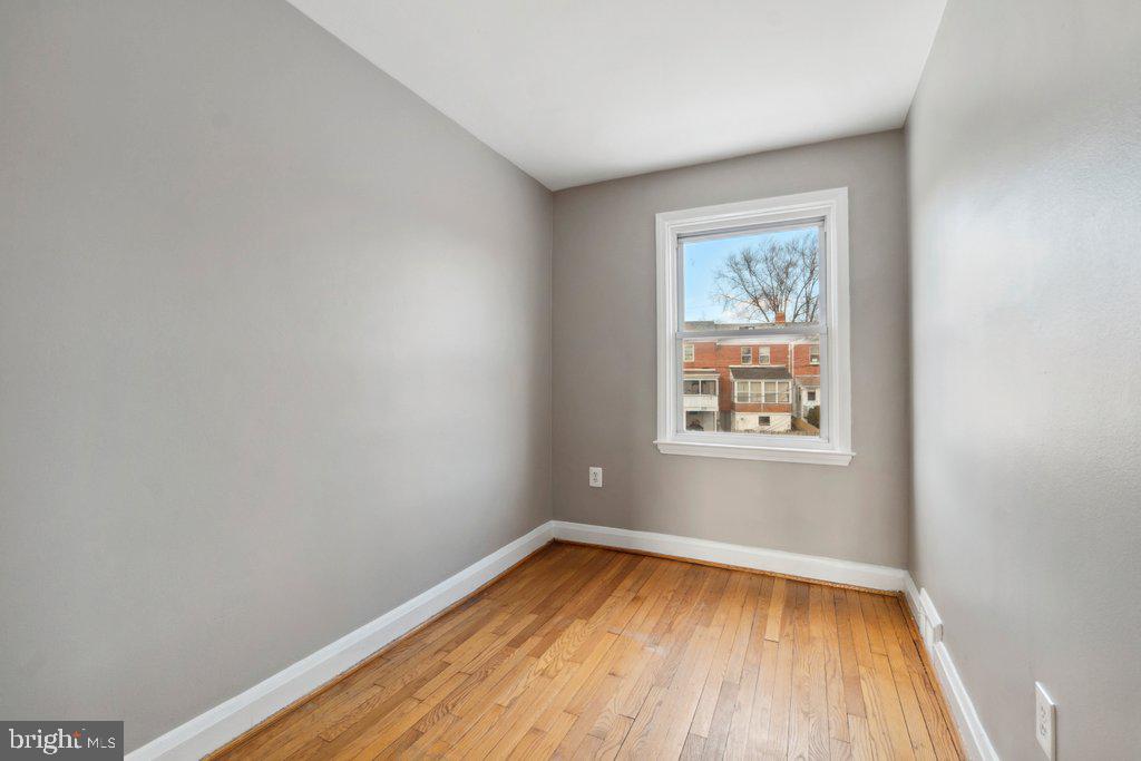 1728 Amuskai Road Baltimore, MD 21234 - Photo 16 of 30 an empty room with window