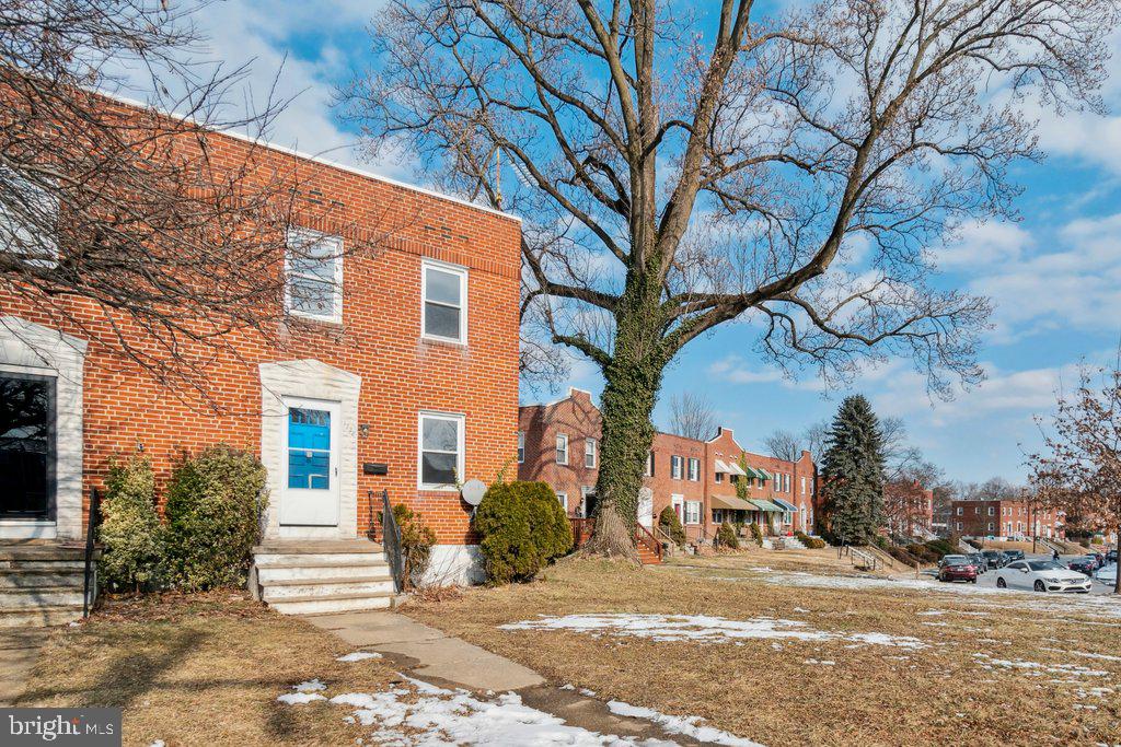 1728 Amuskai Road Baltimore, MD 21234 - Photo 2 of 30 a view of a house with a snow on the road