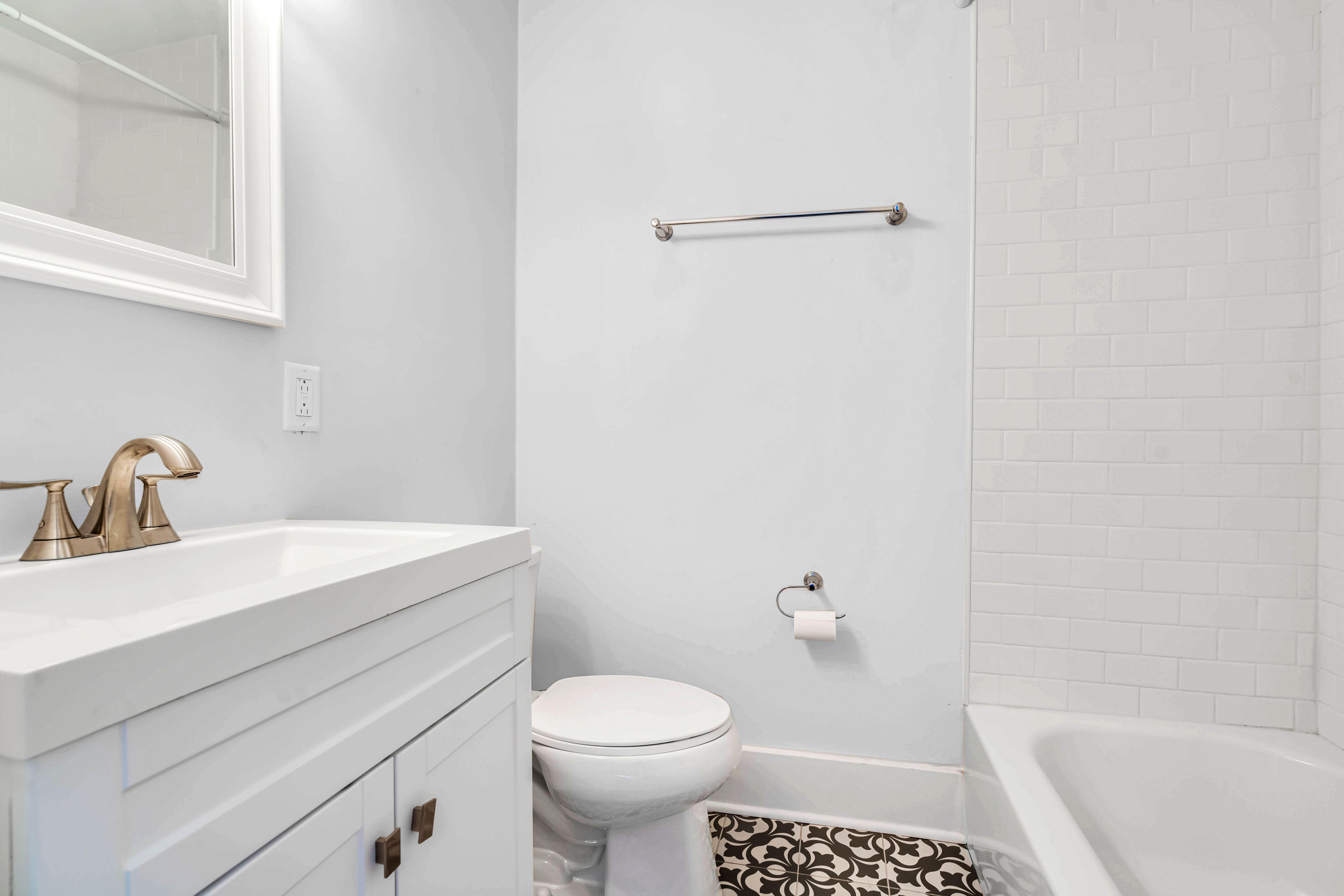 68 South Street Charleston, SC 29403 - Photo 10 of 26 GPS VISUALS RE PHOTOGRAPHY 17