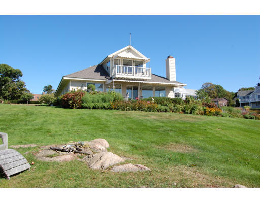 39 Eastern Point Road Gloucester, MA 01930 - Photo 4 of 10