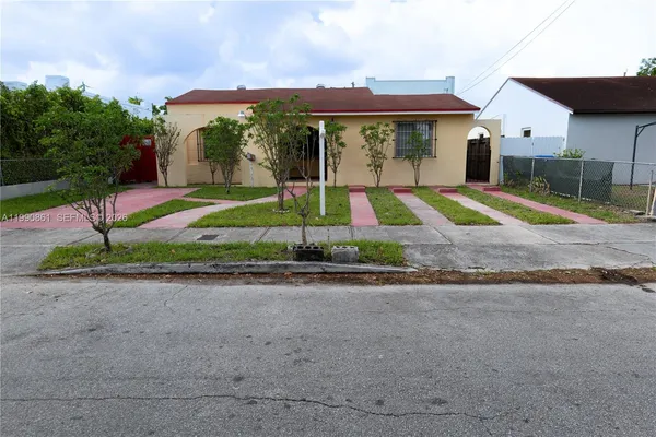 $949,000 | 2323 Southwest 17th Terrace, Miami, FL 33145