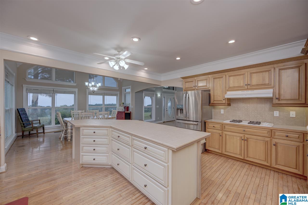 118 Runway Drive Hayden, AL 35079 - Photo 10 of 47