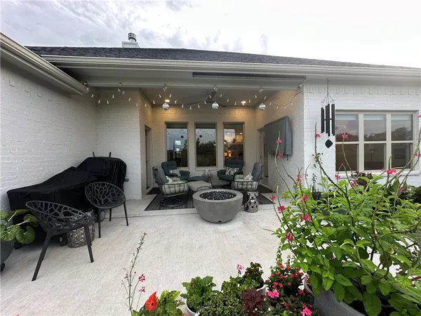 $550,000 | 4105 Peregrine Court, Bryan, TX 77802