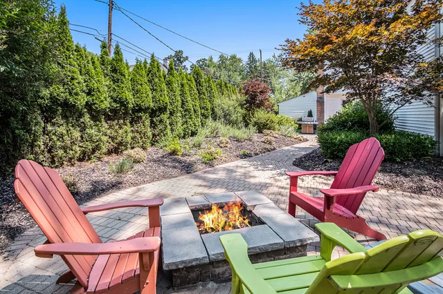 $675,000 | 1753 Breton Road Southeast, Grand Rapids, MI 49506